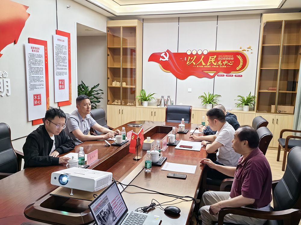 【川投盛榉】与晚霞报社开展交流座谈